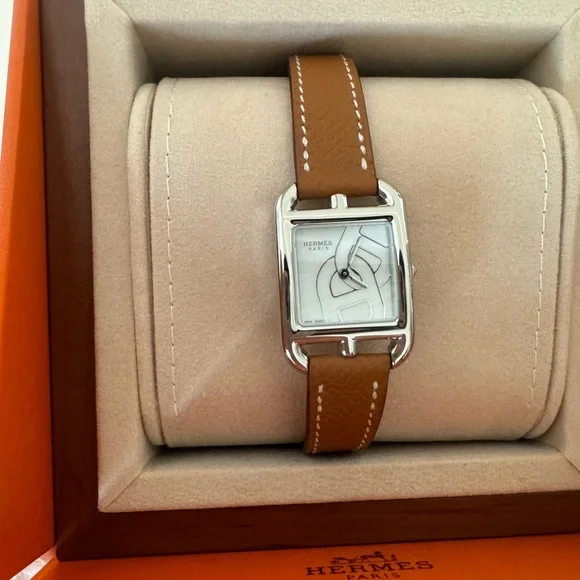 Hermes Cape Cod watch - Picture 2 of 2